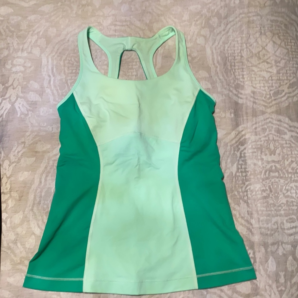 Lululemon tank top!